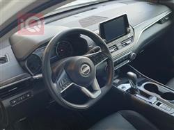 نيسان ألتيما